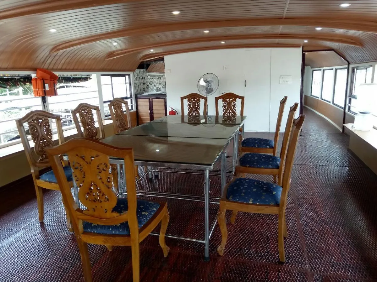 Coco Floatel Hotel Alappuzha
